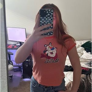 tony the tiger kellogg’s cropped tee